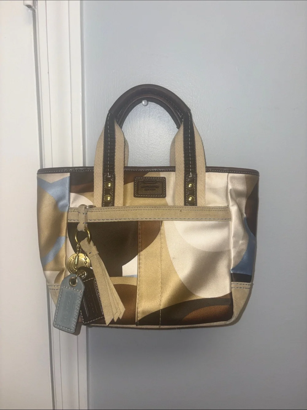 06' Vintage Coach Hampton Tote Style # 10112